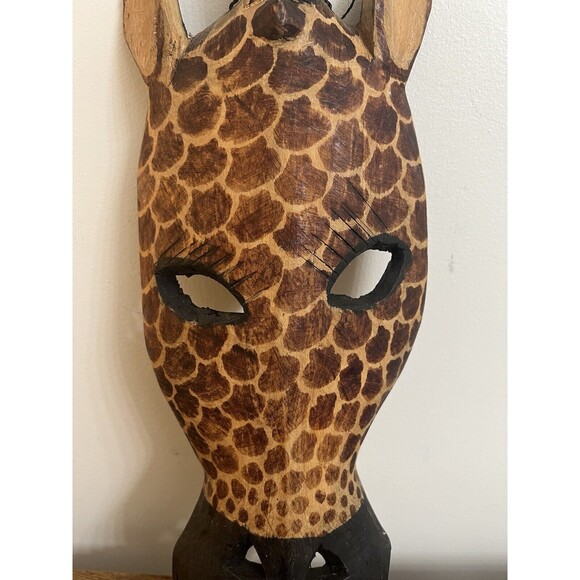 VINTAGE HAND CARVED WOOD GIRAFFE HEAD TRIBAL MASK WALL ART Approximately 15” - Picture 8 of 16